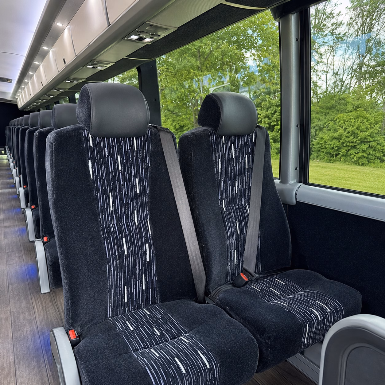 berkeley comfortable charter bus rentals for berkeley winery tours