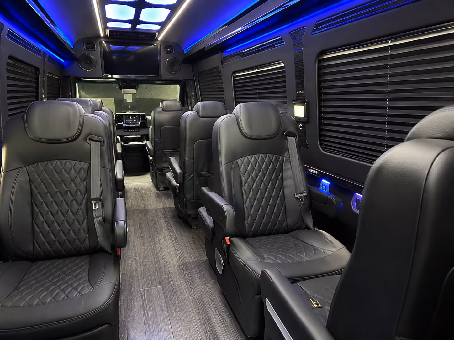 petaluma private airport shuttles for petaluma pickups and drop offs