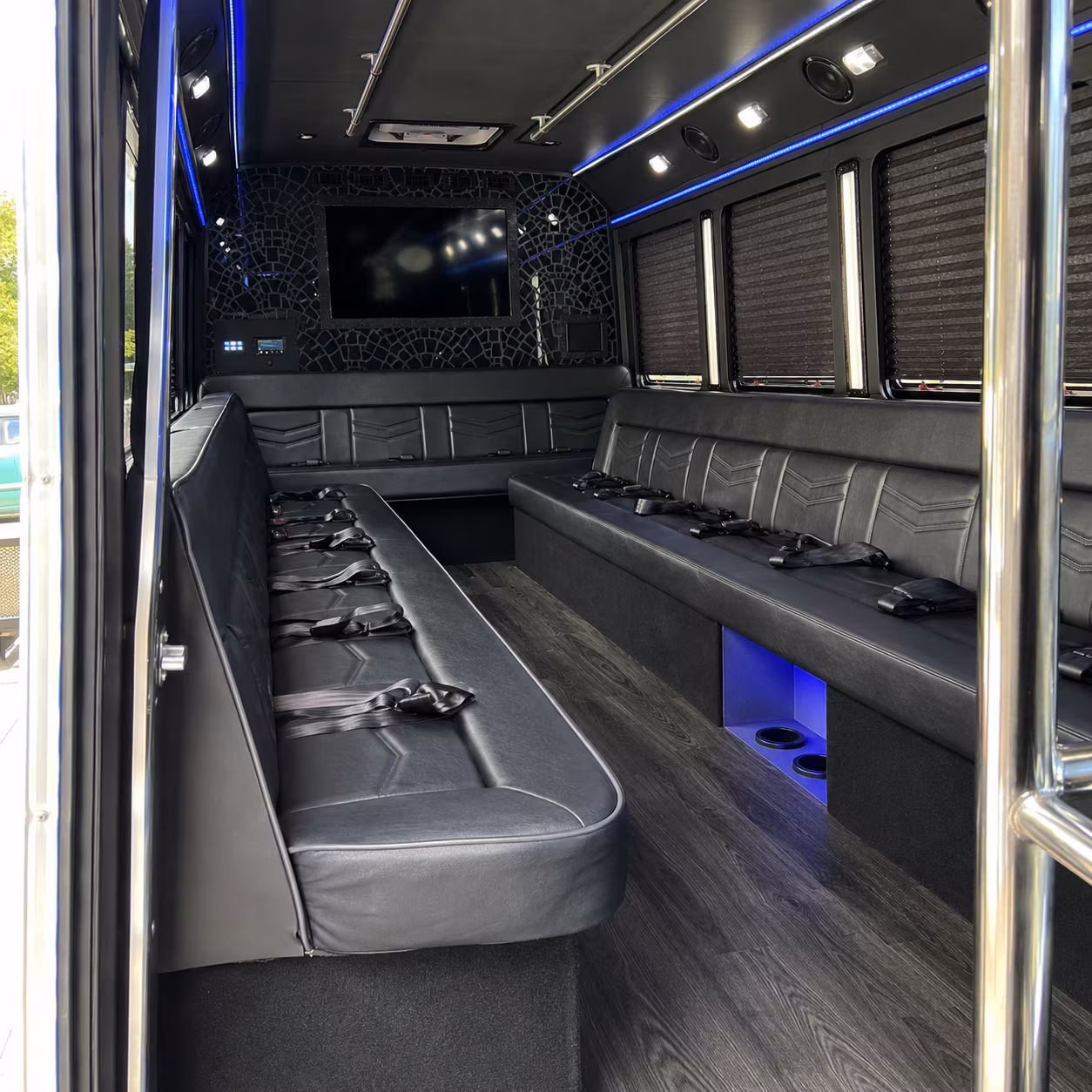 santa rosa quinceanera sweet 16 party bus rental
